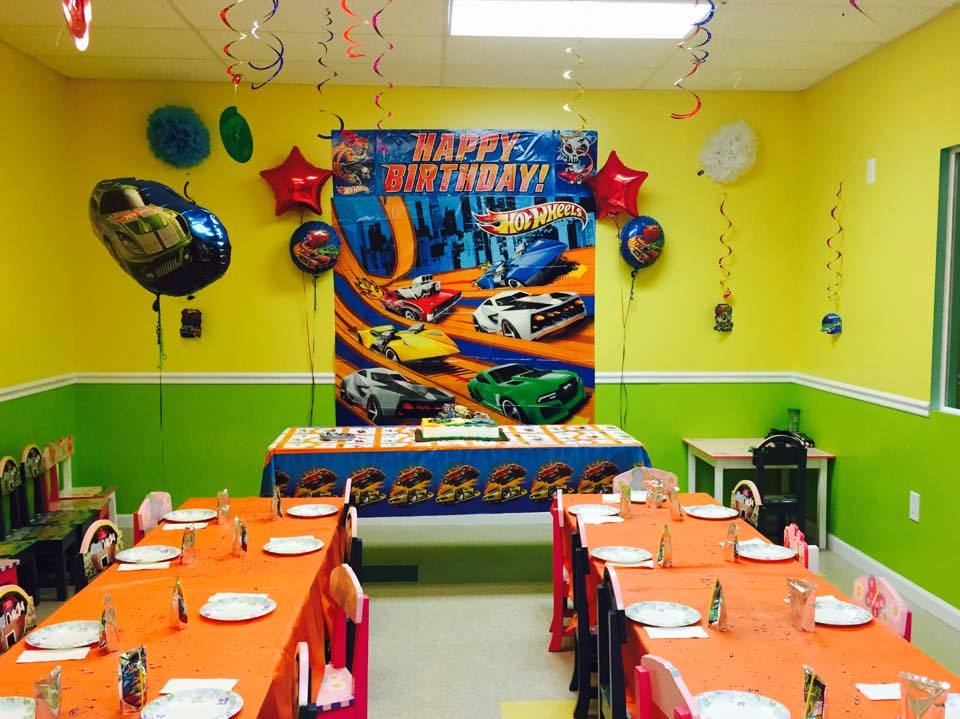 PARTIES Kidz Plaza Indoor Playground in Ashburn